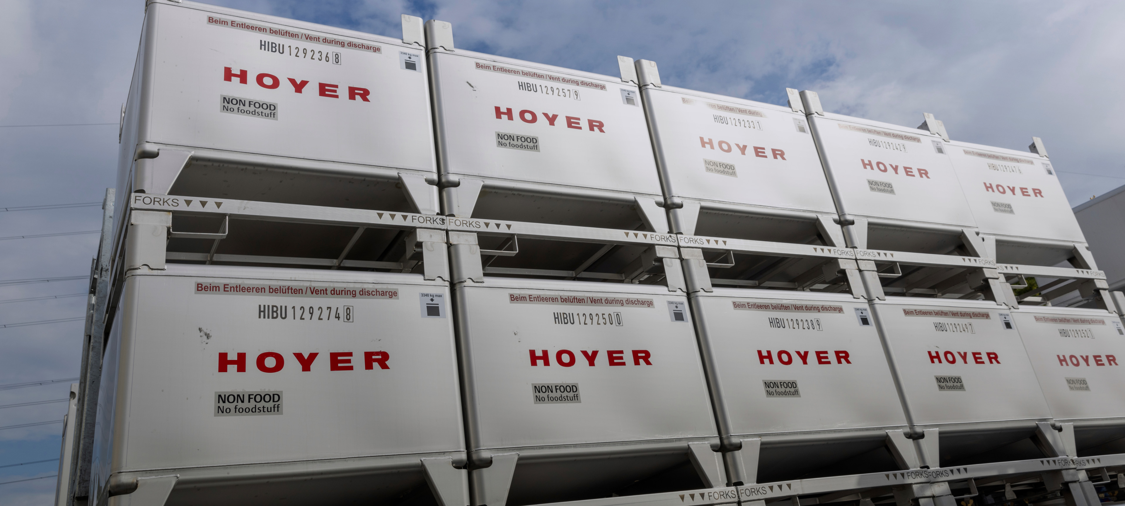 hoyer-立方型化学品 IBC – 户外堆放